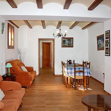 Querol 274s Semesterbostad